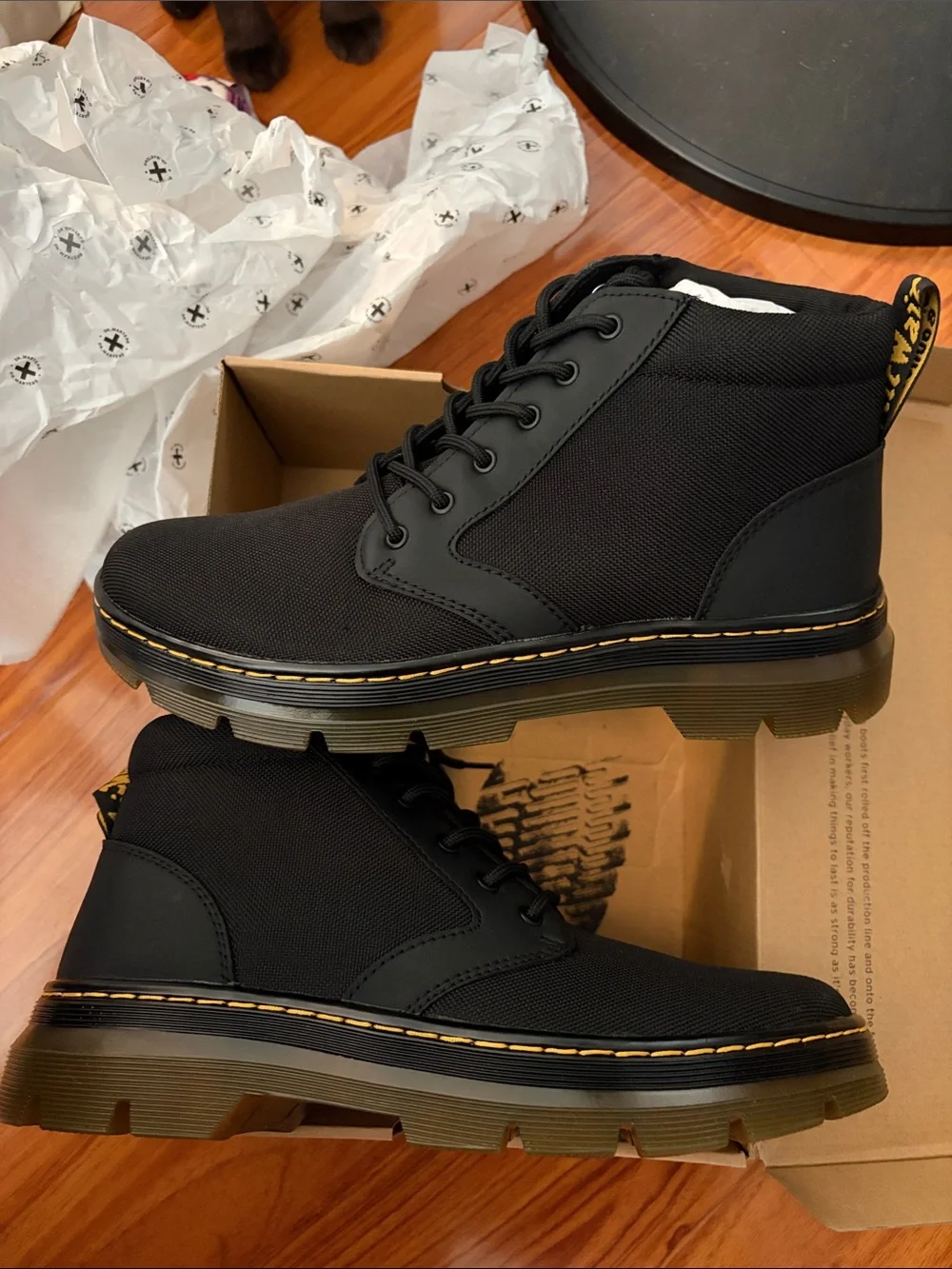 Dr. Martens Unisex Bonny Chukka Boot